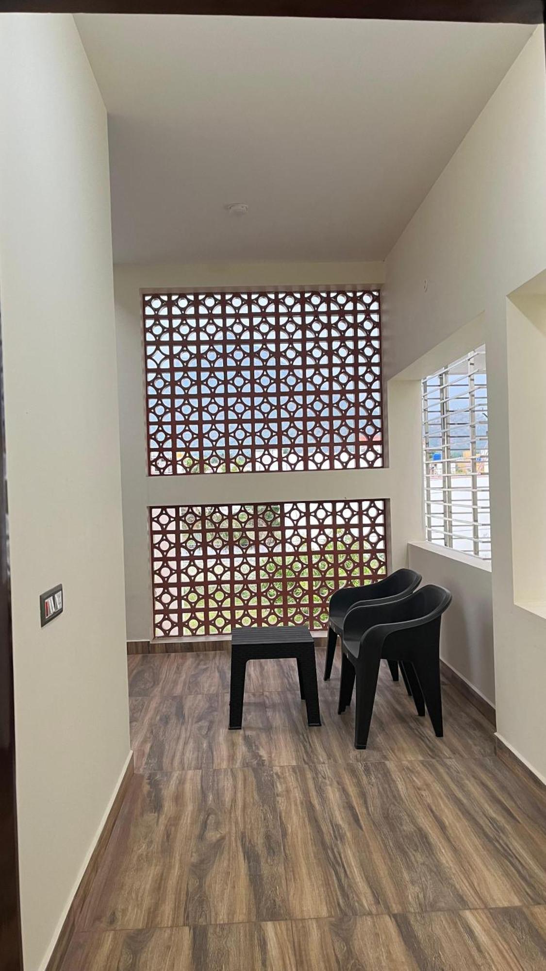 Guru Home Stay Near Sri Ramanasramam Tiruvannāmalai Dış mekan fotoğraf